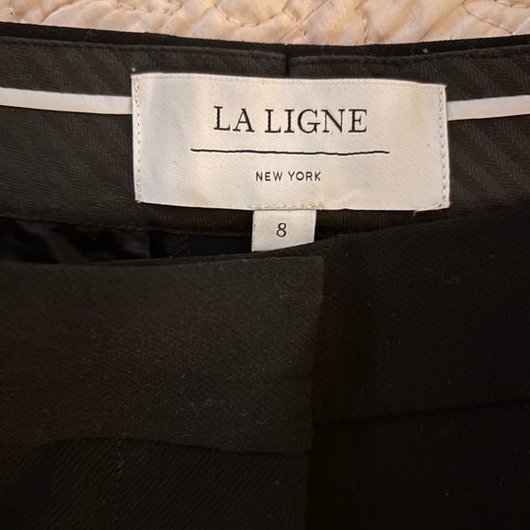 La Ligne Simone Trouser, Size 8
Only worn a couple of times! - Picture 4 of 5